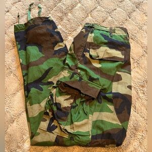 Camouflage cargo pants, With adjustable waist